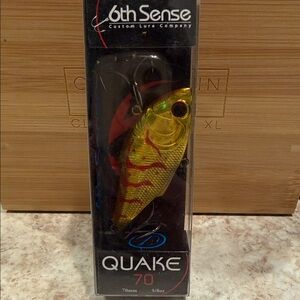 6th Sense Quake 70 Fishing Lure - Gold with Red Stripes 5/8oz